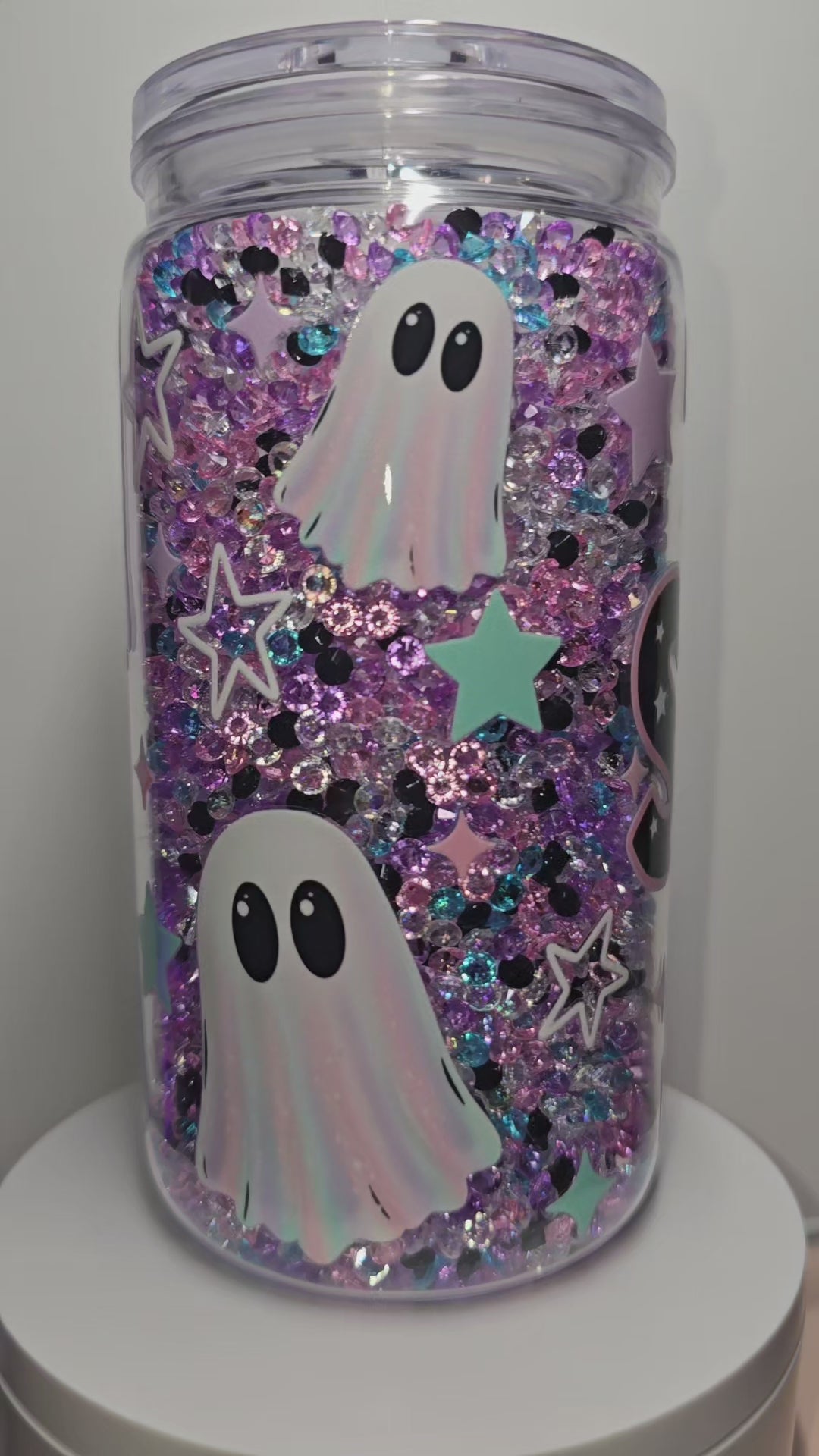 Pastel Spooky Ghosts
